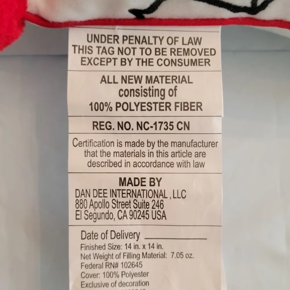 DanDee Snoopy Throw Pillow Christmas Present 12x12 Corner Poms Peanuts NWT - Picture 4 of 7